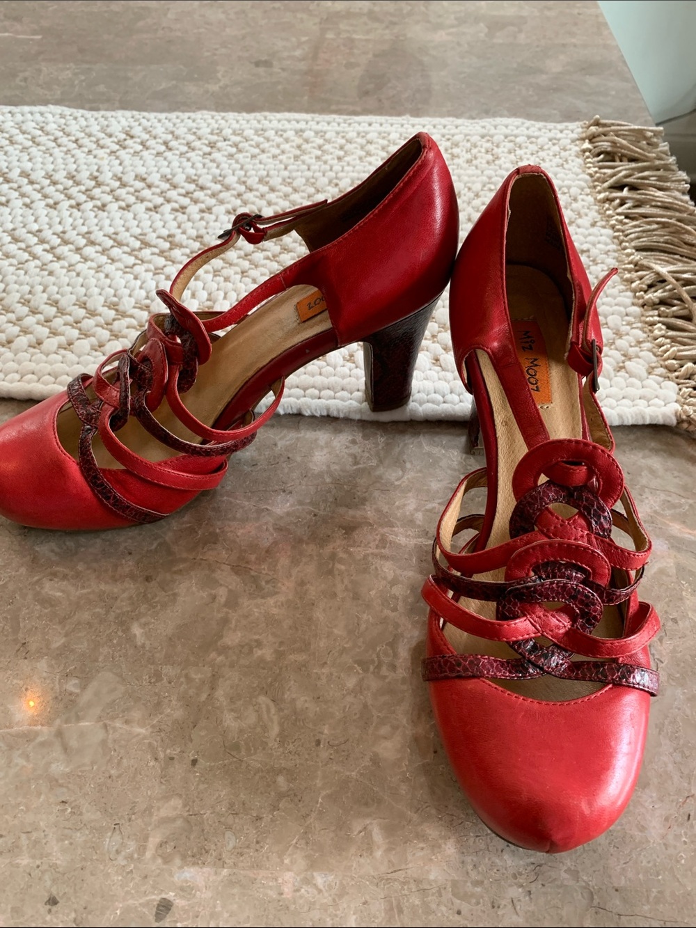 Miz Mooz Red Strappy Maryjane leather Block Heels retro 7.5 store model